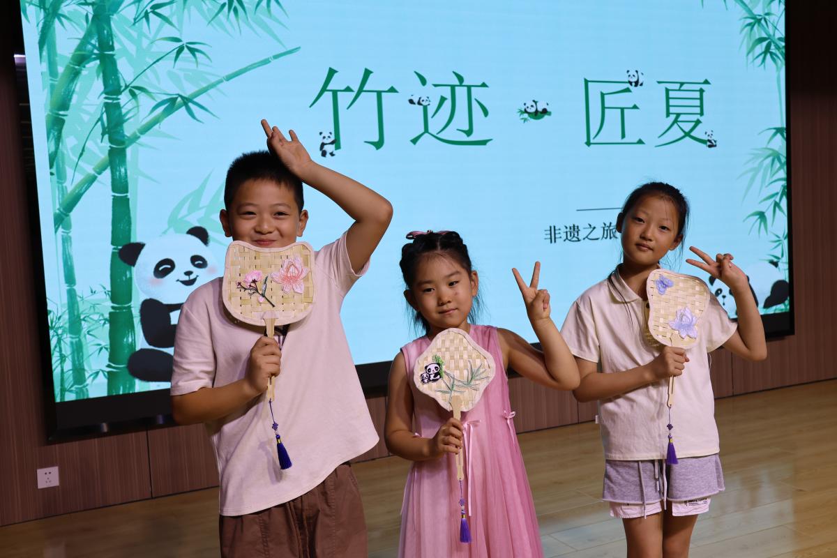 1753669418627705.jpg 9Q6A2172(1).jpg