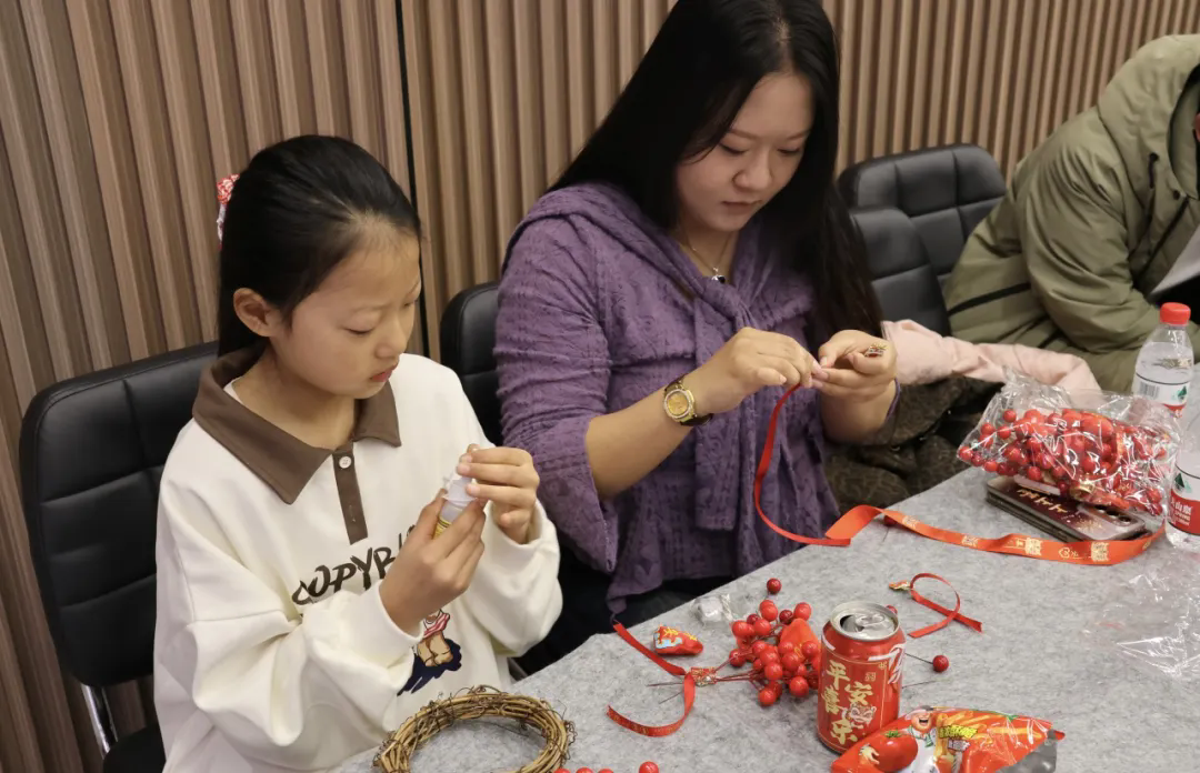 1767686091138579.png 640.webp (8).png